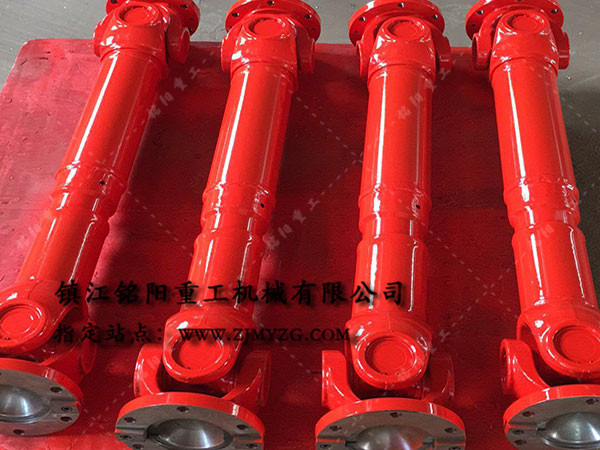 新式整體叉頭式萬(wàn)向聯(lián)軸器是冶金、軋鋼等機(jī)械設(shè)備的優(yōu)選傳動(dòng)件-萬(wàn)向聯(lián)軸器